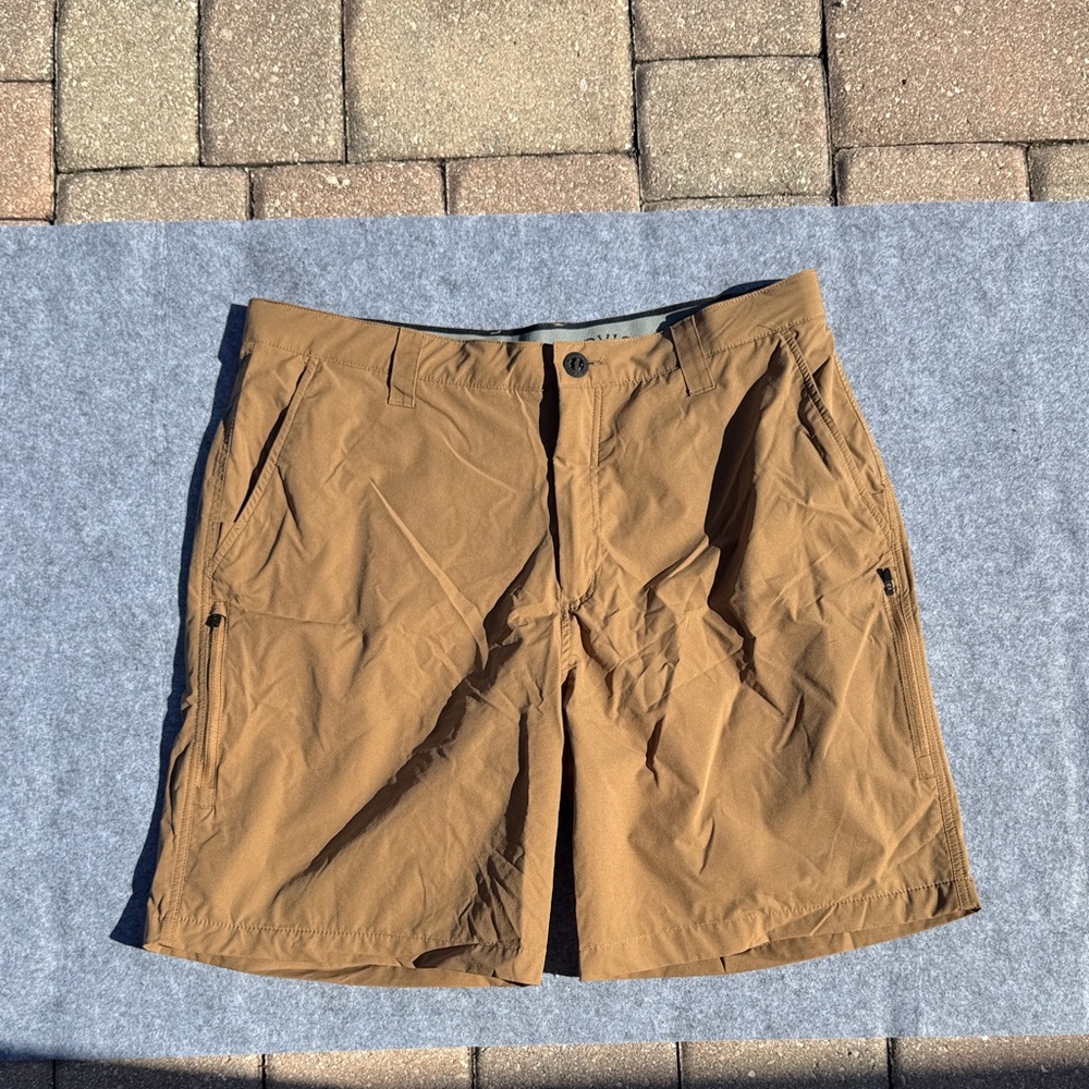 Orvis Men's Brown Cargo Shorts